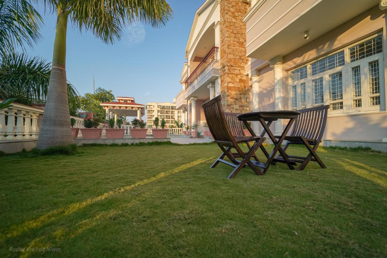 Apartmán Radhe Krishna Niwas Udajpur Exteriér fotografie