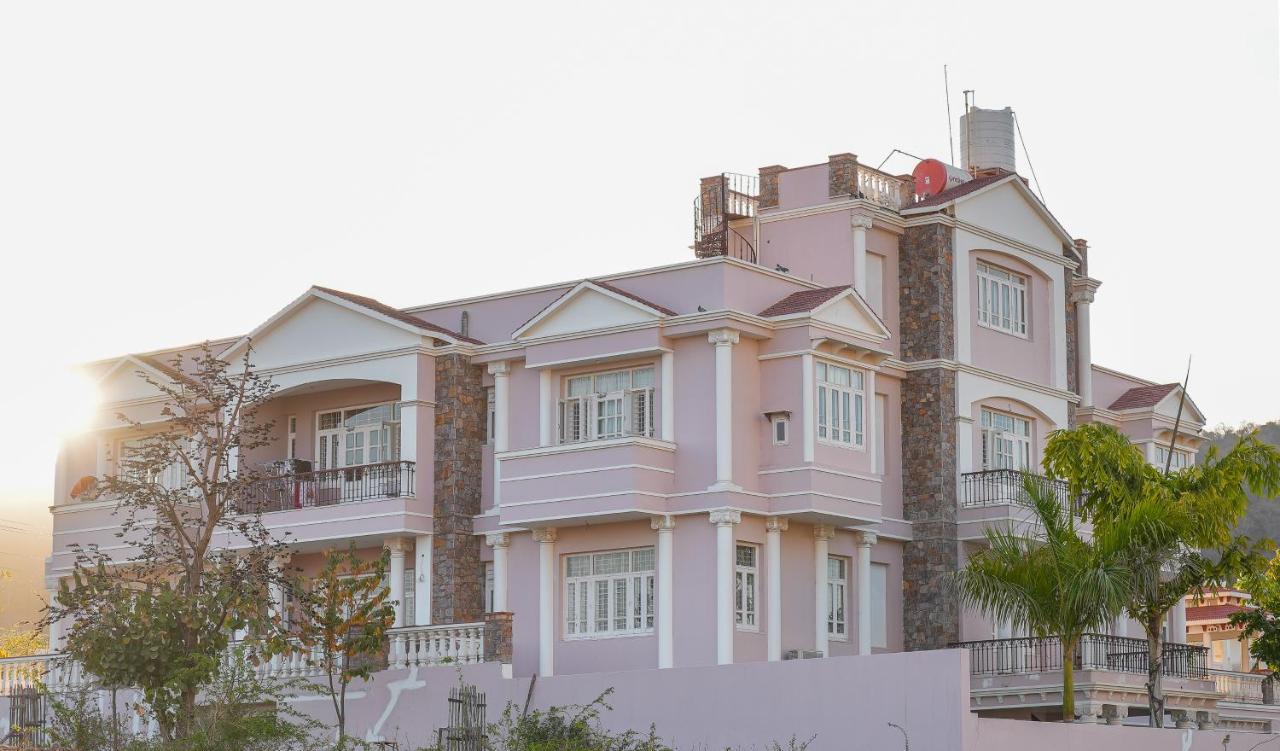 Apartmán Radhe Krishna Niwas Udajpur Exteriér fotografie
